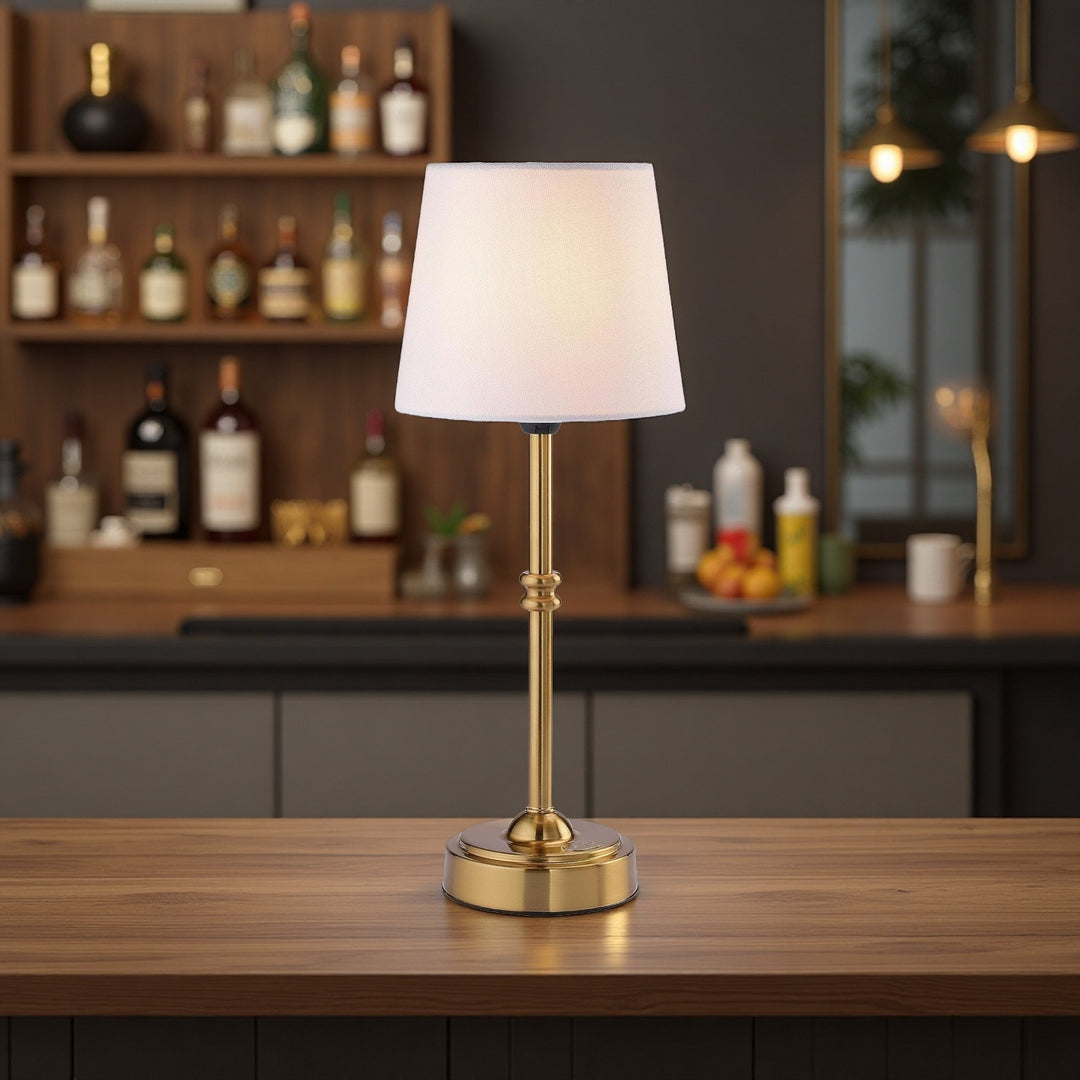 Dekorative Tischlampe