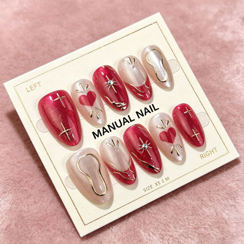 Künstlerisches Press-On-Nagelset mit Herz- und Stern-Design