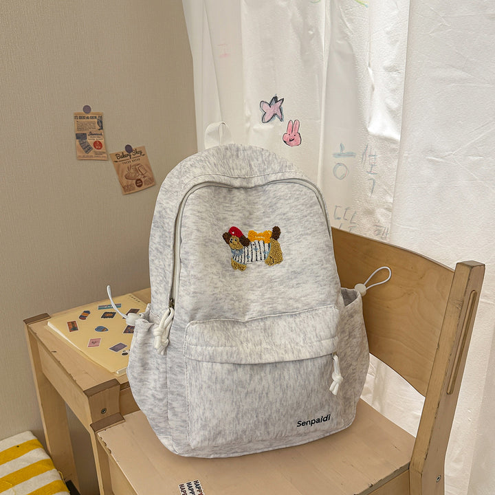 Verspielt bestickter Rucksack