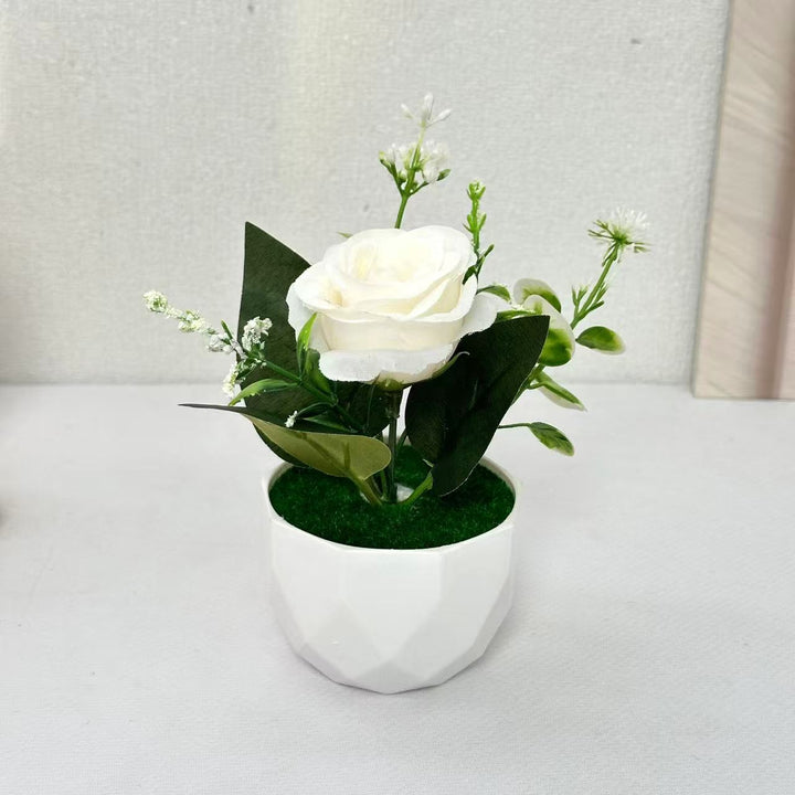 Dekorative Blumenarrangement für die Wohnkulturanzeige