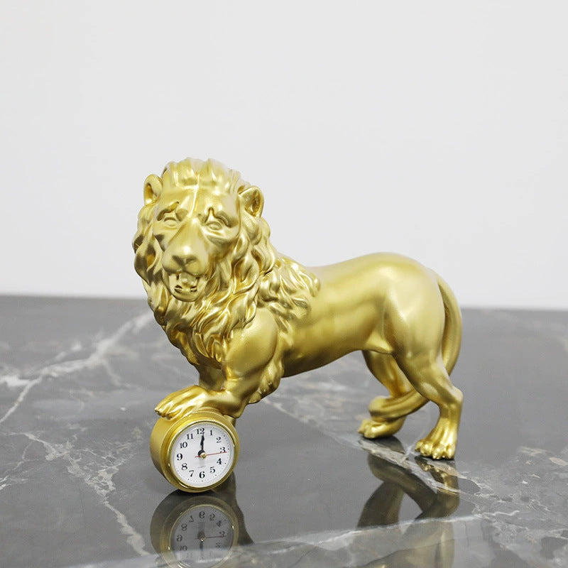 Dekorativer Löwenfiguren mit Uhr
