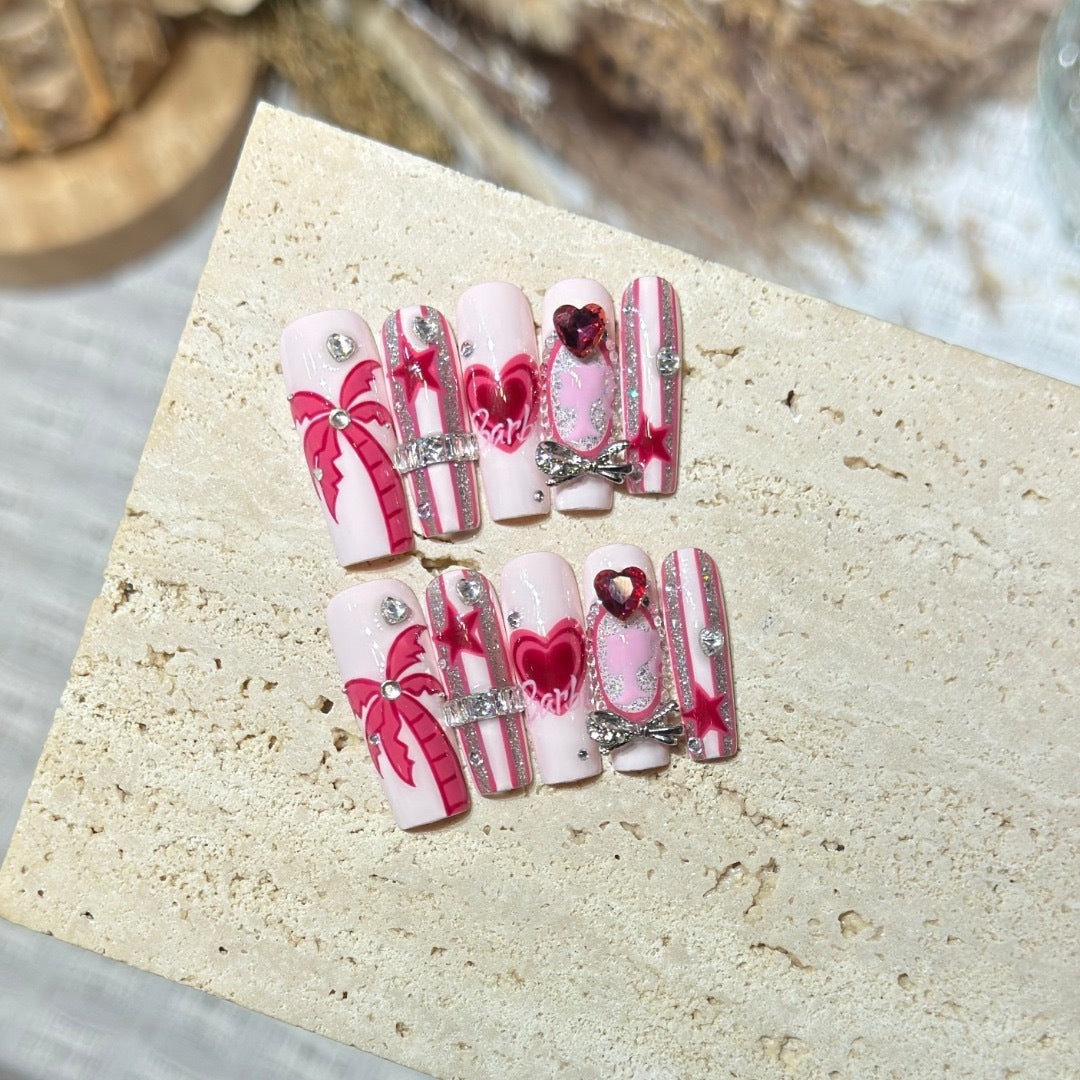 Themen Press-On Nagelset mit Liebe und Palmenbaum-Designs