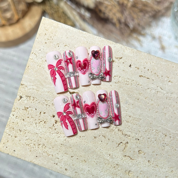 Themen Press-On Nagelset mit Liebe und Palmenbaum-Designs
