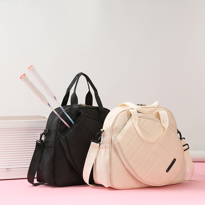 Multifunktionale Stepphandtasche