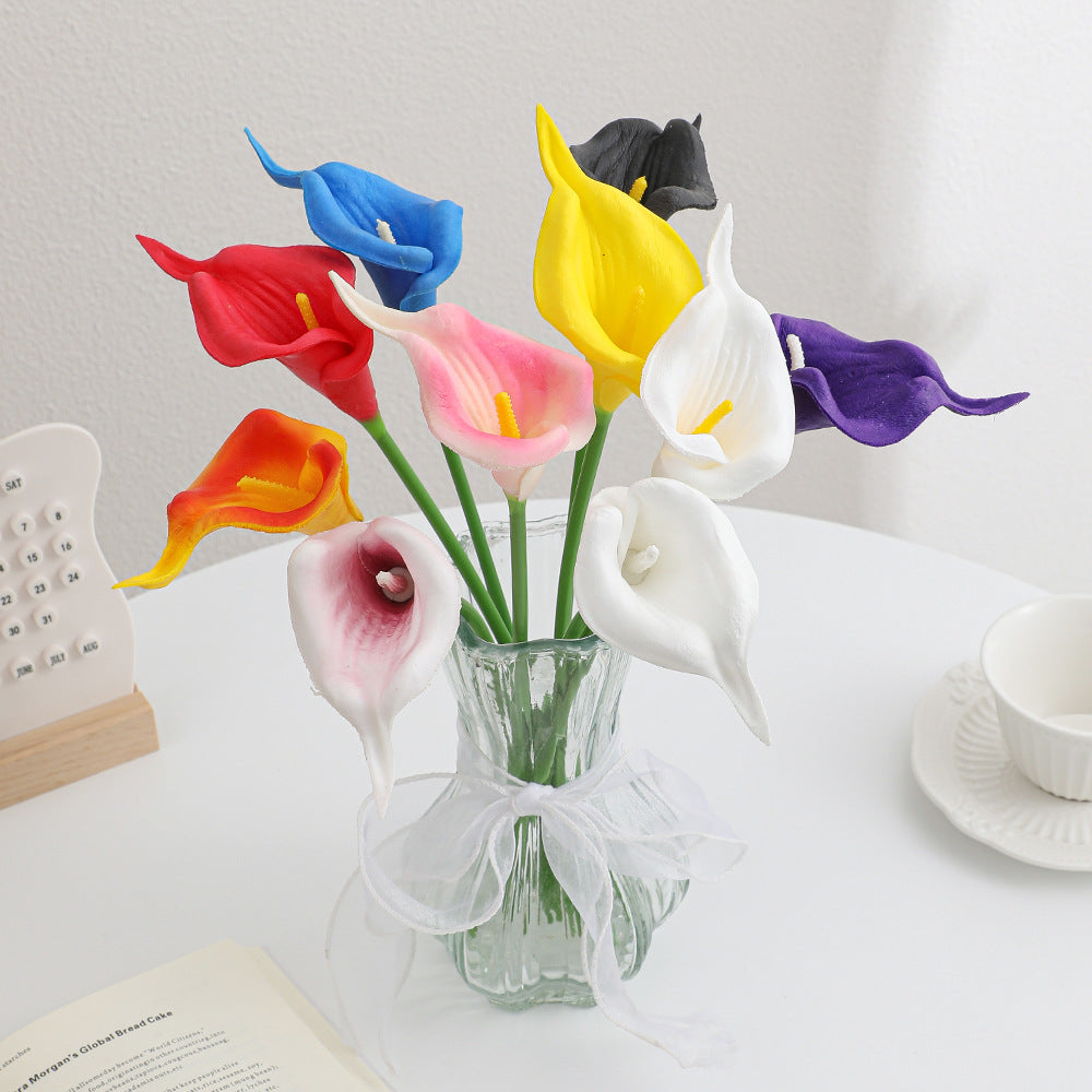 Künstliche Callablume mit detailgetreuer Verarbeitung Karnz