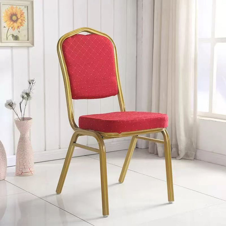Eleganter gepolsterter Essstuhl mit goldenen Rahmen Karnz