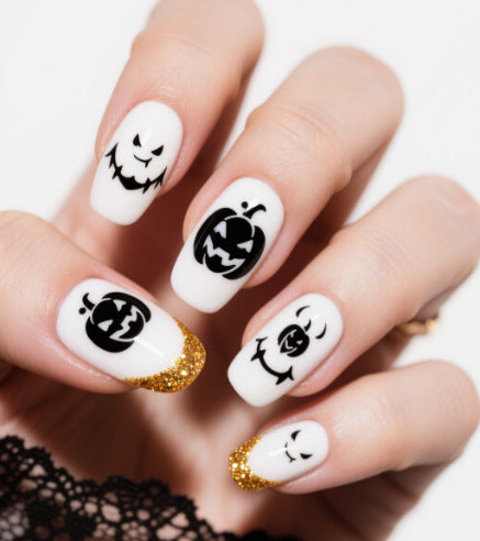 Künstlerische Halloween Themen Nagelkunst Karnz