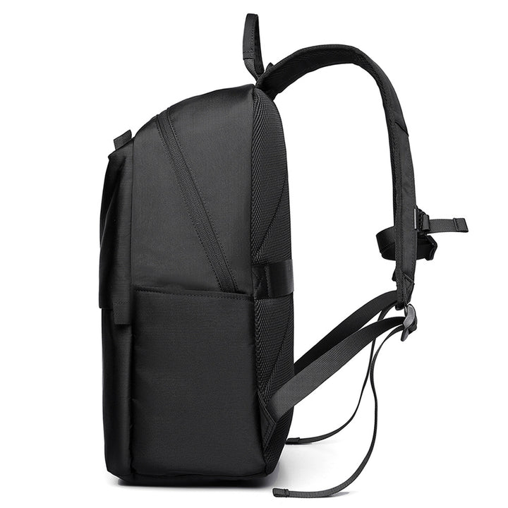 Schlanker Multifunktionaler Reise-Rucksack Karnz
