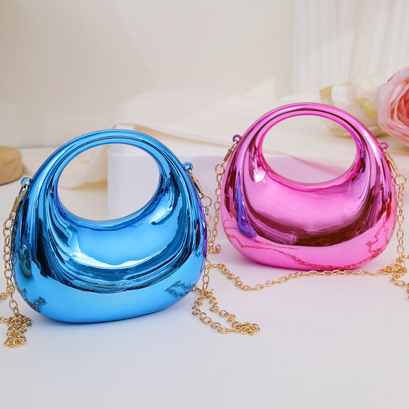 Damen Stilvolle Handtasche mit elegantem geschwungenen Design Karnz