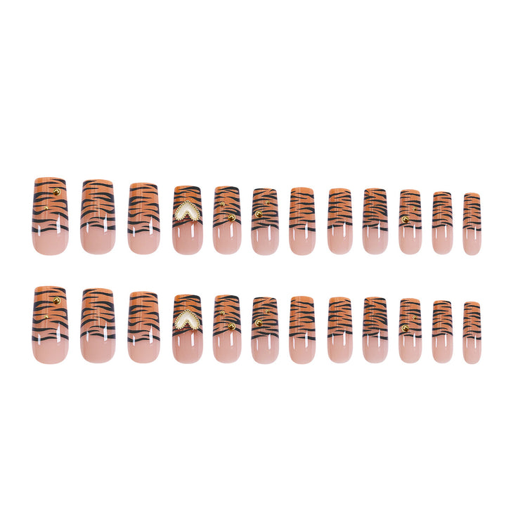 Kunstvolle Stilvolle Nagelkunst Karnz