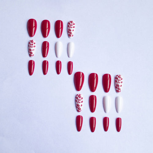 Kreative Lippen Druck Nagelkunst