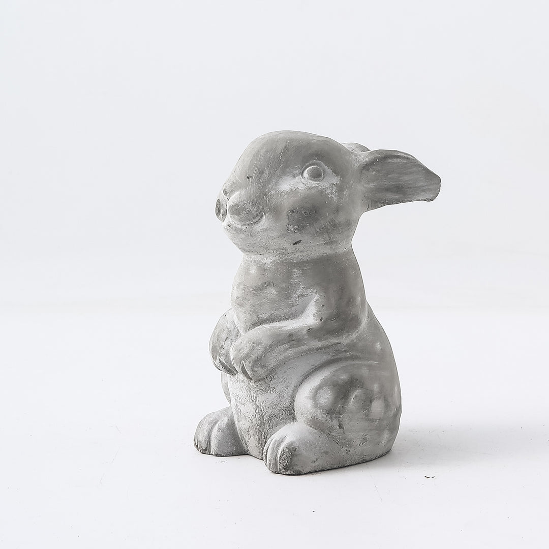 Dekorative Hasenskulptur Karnz