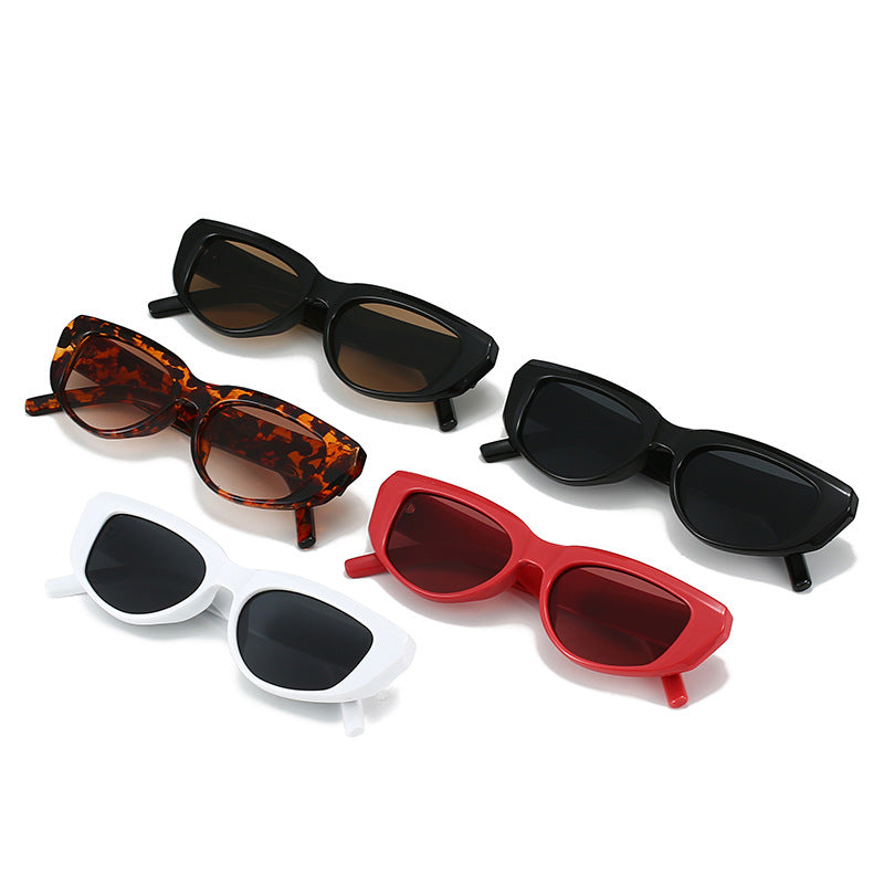 Damen modische Sonnenbrille im Cat-Eye-Stil mit extravaganter Silhouette Karnz