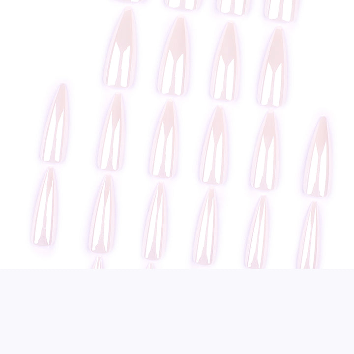 Elegante Stiletto-Nägel Karnz