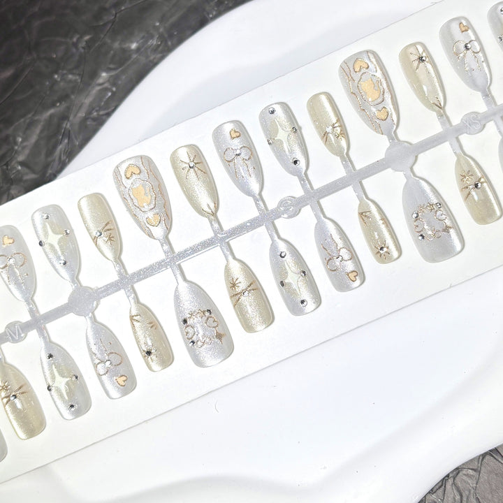 Glitzerndes Press-On Nagelkunstset