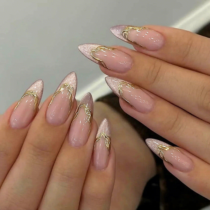 Nagelkunst Karnz