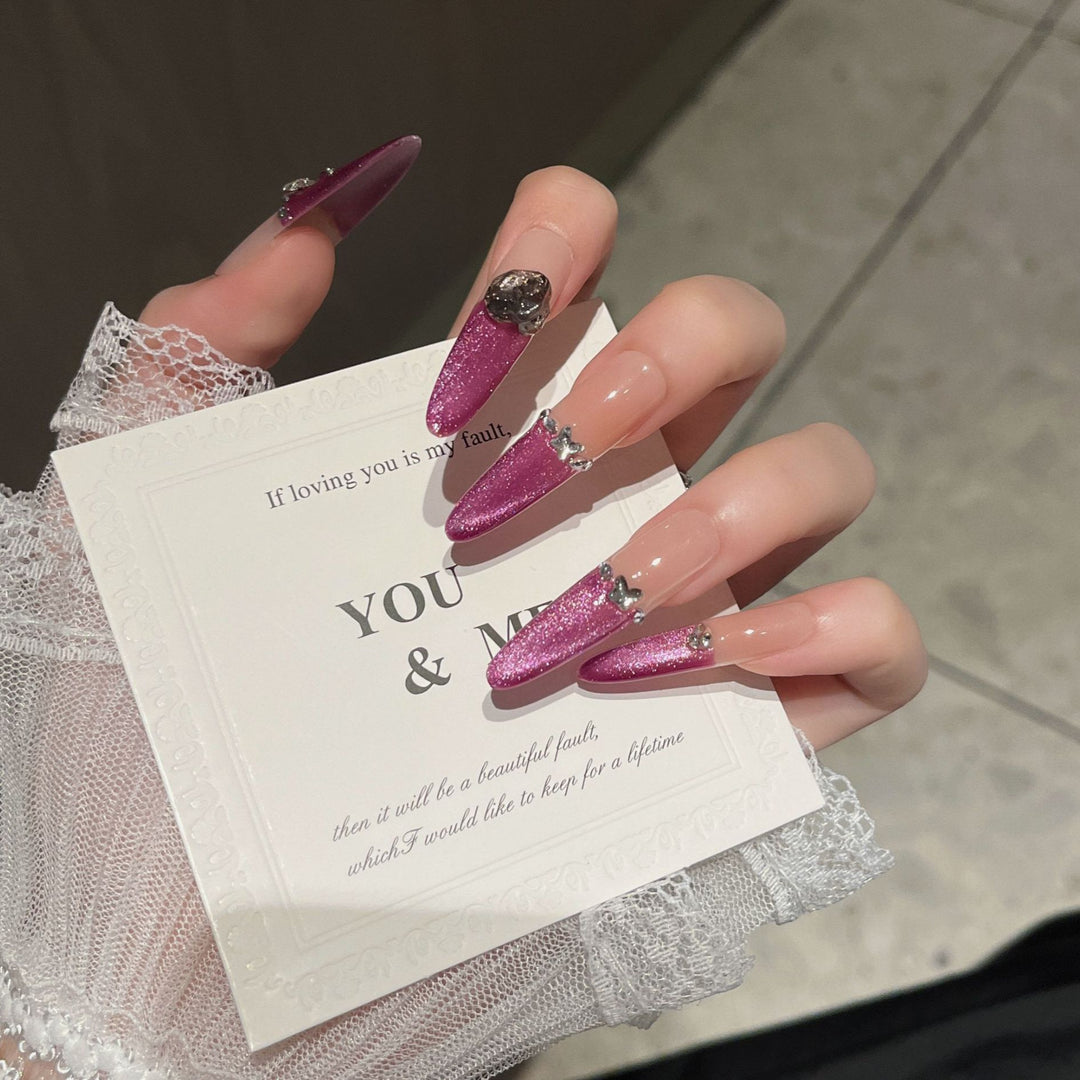 Glamouröse Stiletto Nagelkunst Extensions Karnz