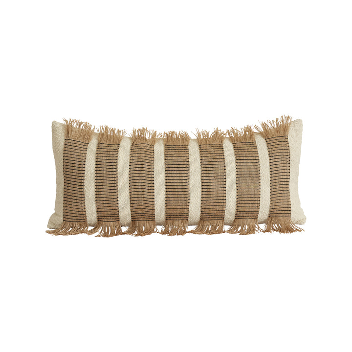 Gewebter Kissenbezug mit Bouclé-Oberfläche und Jute‑Fransen Karnz