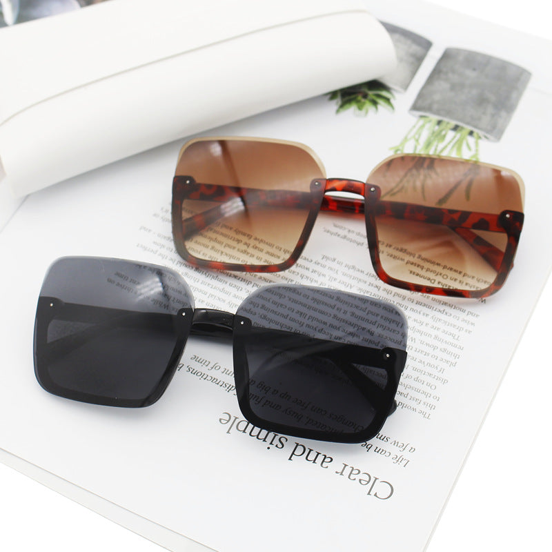 Damen quadratische Sonnenbrille mit extravagantem Leopardenmuster Karnz