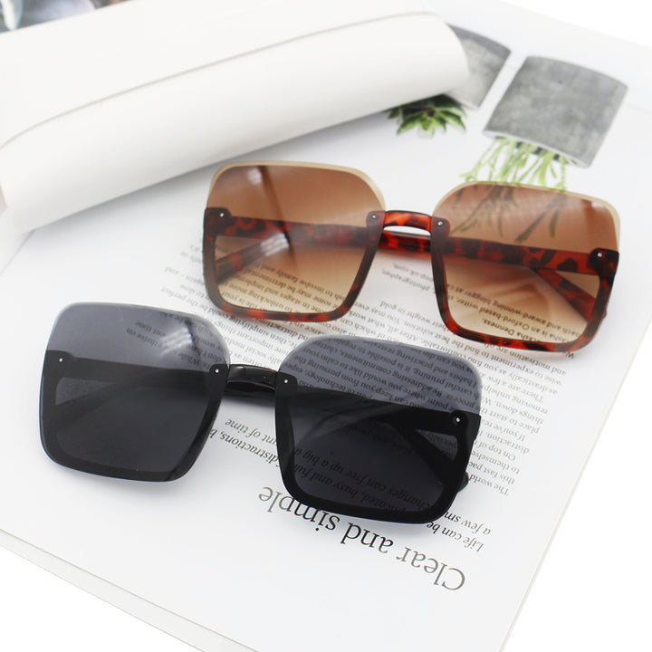 Damen quadratische Sonnenbrille mit extravagantem Leopardenmuster Karnz