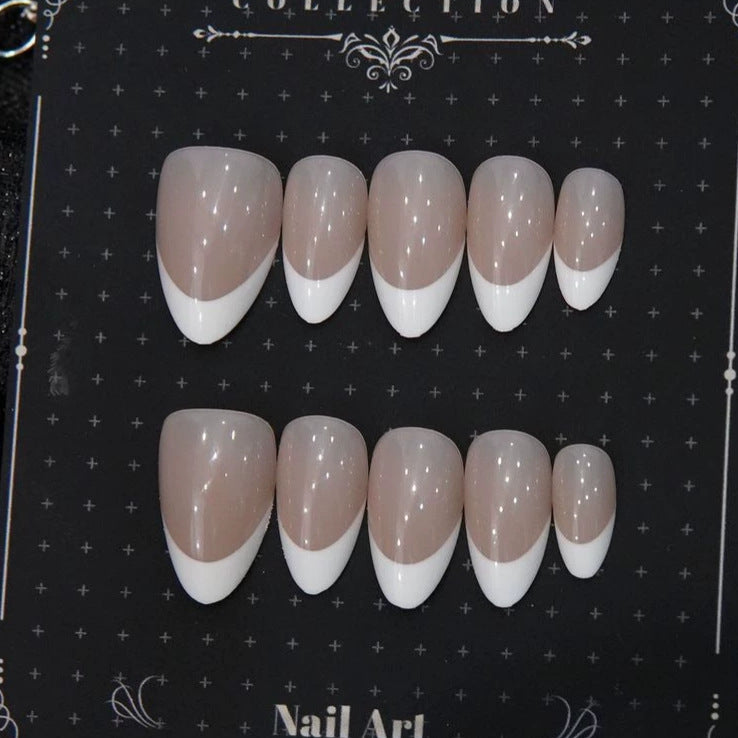 Elegante French Tip Press-On Nägel