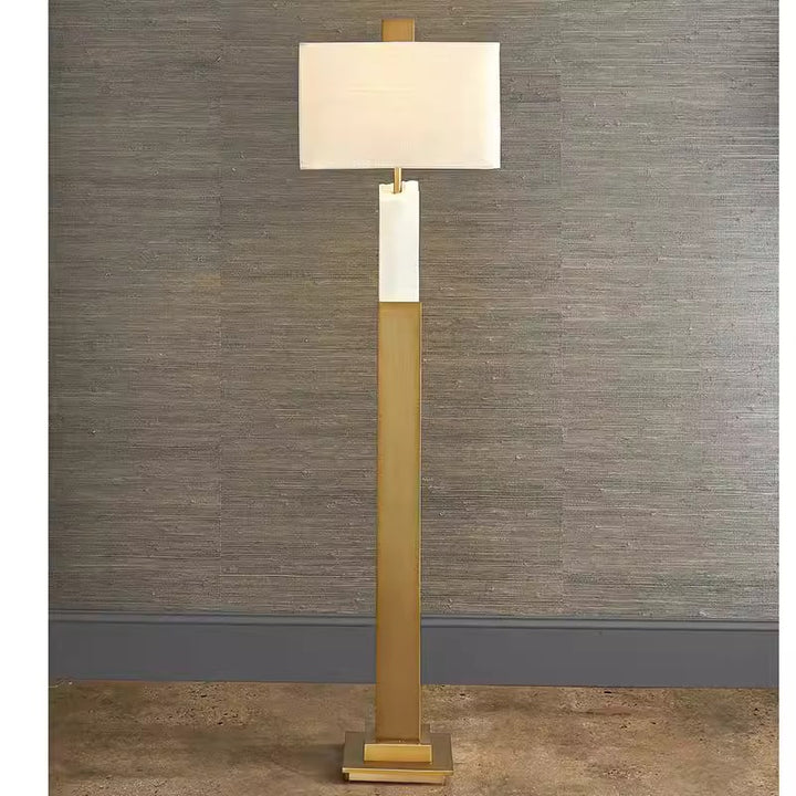 Moderne Messing Stehlampe