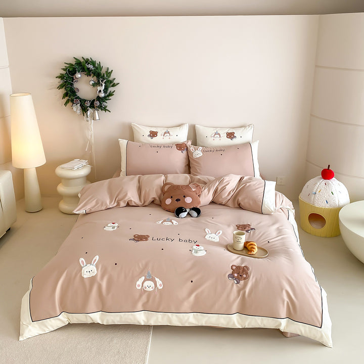 Kinderbettwäsche-Set aus atmungsaktiver Mikrofaser mit gestickten Tierapplikationen und Extra-Kopfkissen