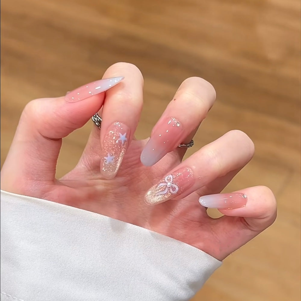 Künstlerisches Press-On-Nagelset mit Sternenmotiv Karnz