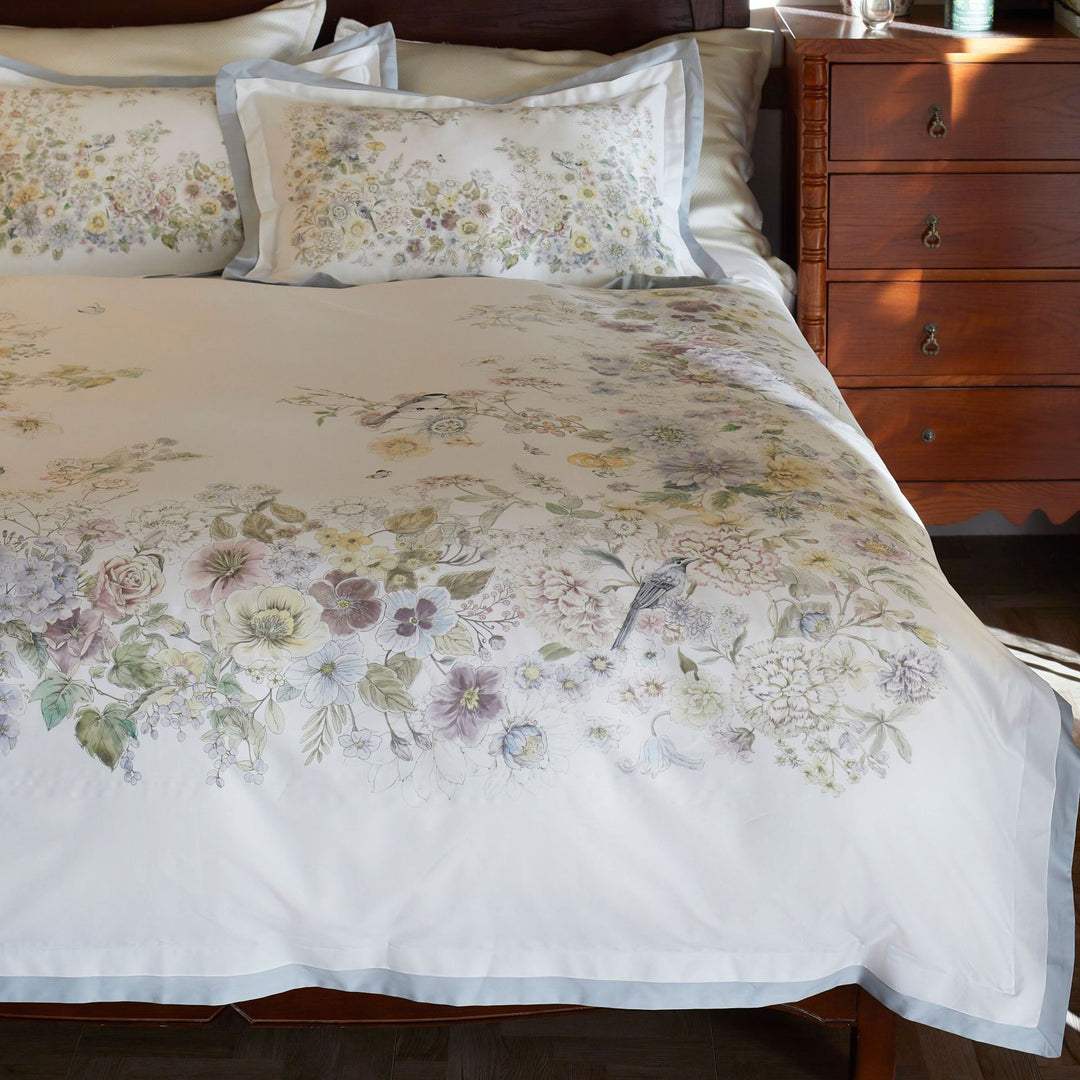 Elegantes Satin-Bettbezug-Set mit Paisley- und Blumen-Dekor sowie verdecktem Reißverschluss