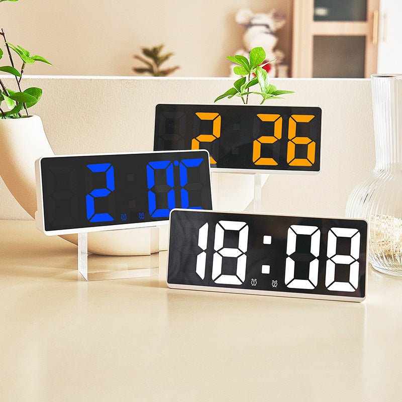 Digitale Wanduhr Karnz