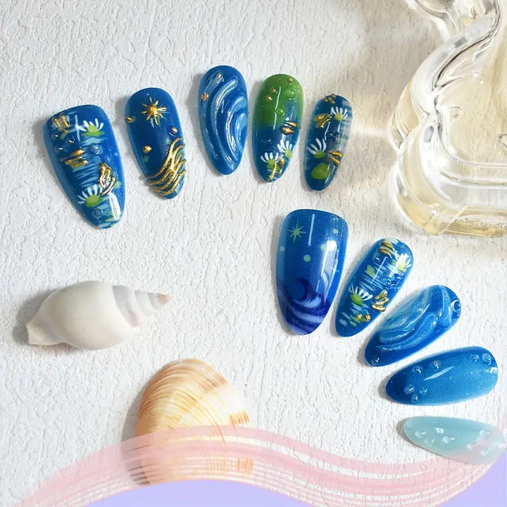 Künstlerisches Nageldesign Karnz