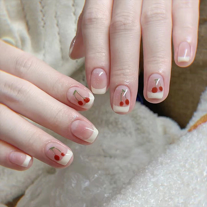 Glänzende Gel-Nagelerweiterungen Karnz