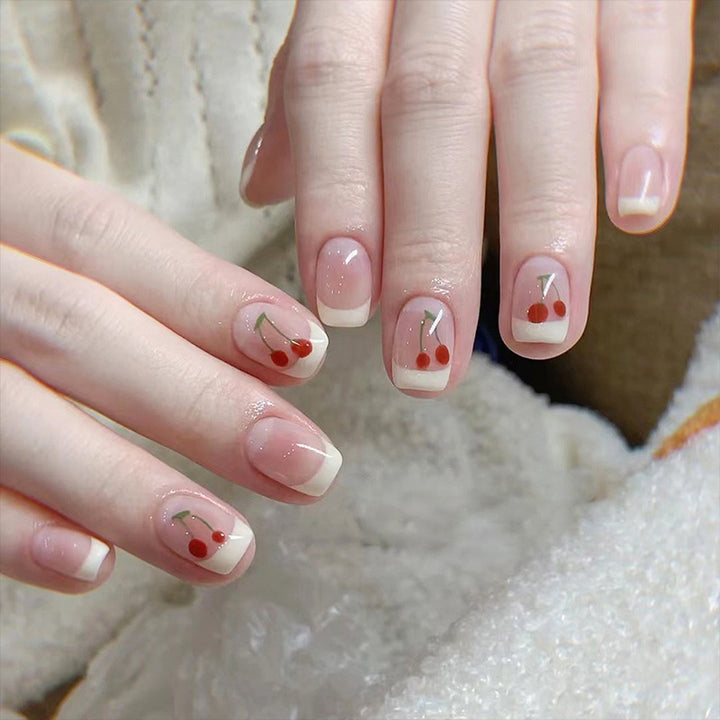 Glänzende Gel-Nagelerweiterungen Karnz