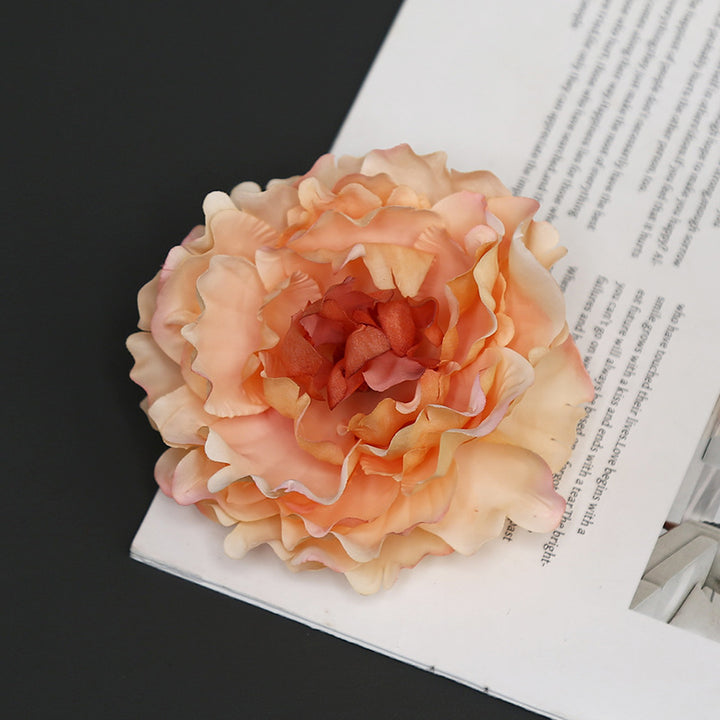 Dekorative Stoff Blumenbrosche