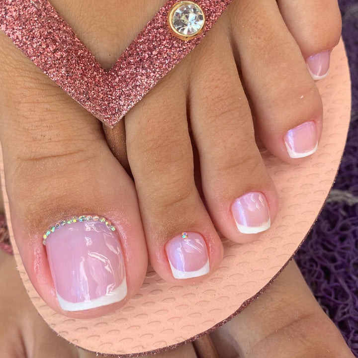 Glamouröse Flip-Flops mit Strassverzierungen Karnz