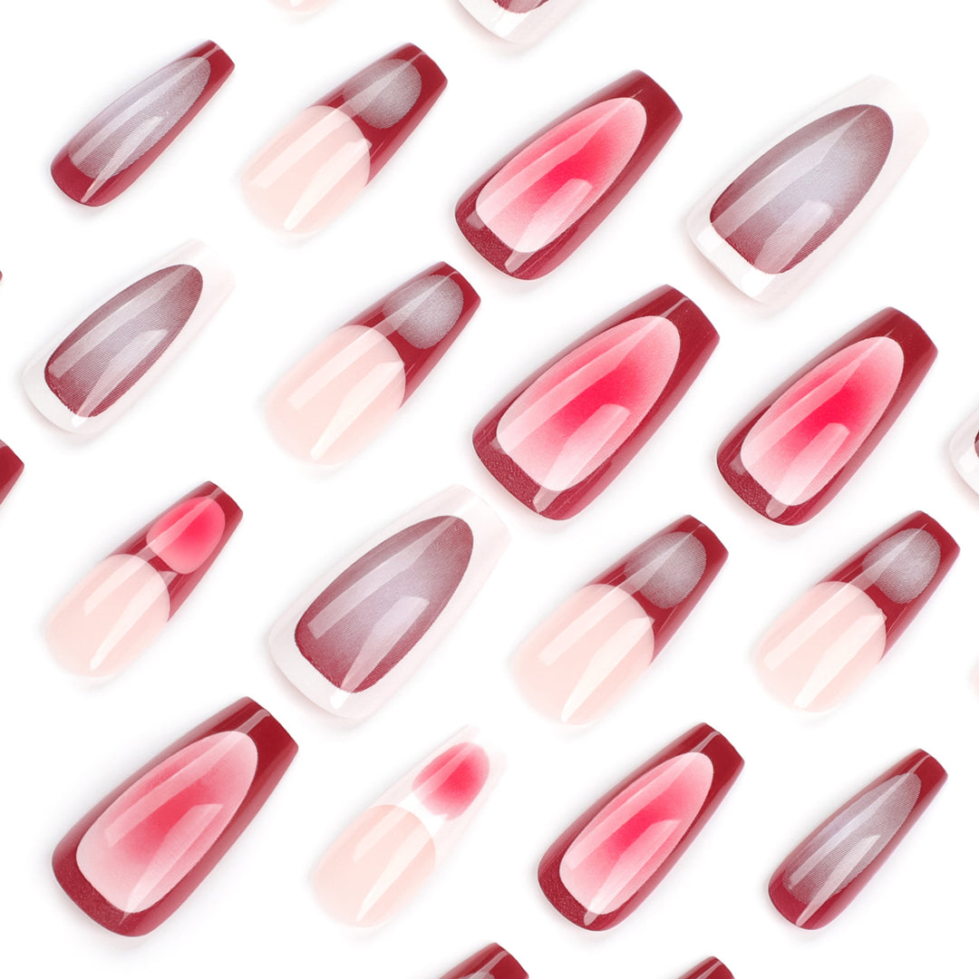 Künstliche Nagelkunst mit modernem Farbverlauf und dekorativen Akzenten Karnz