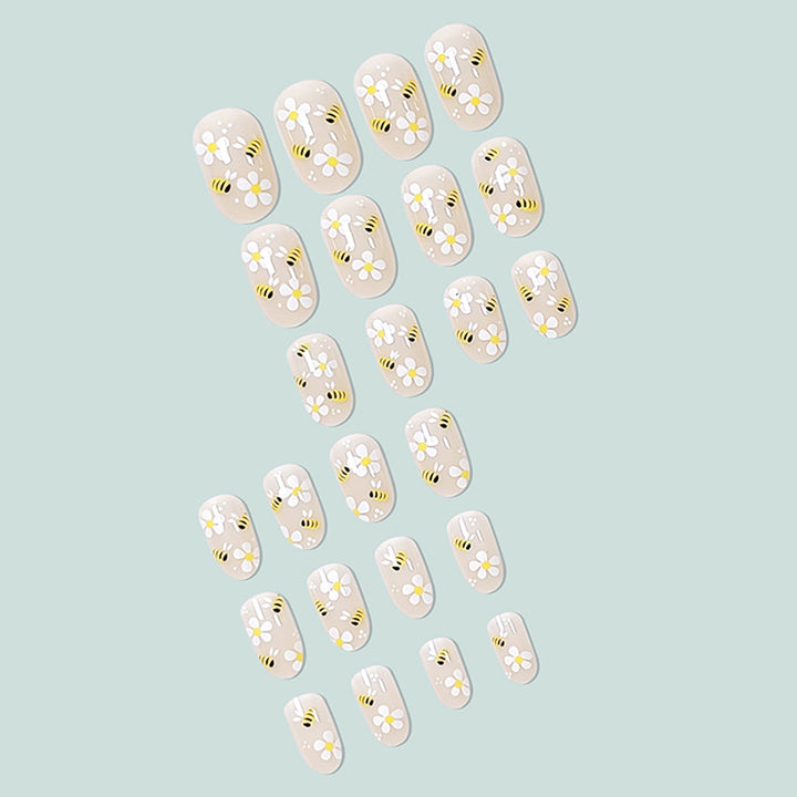 Kunstvolle Nail Art Karnz