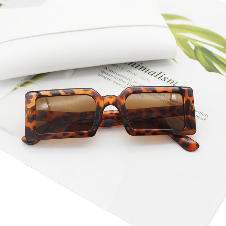 Damen moderne Oversized-Sonnenbrille Karnz