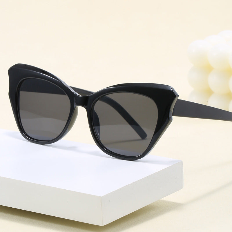 Damen Cat-Eye Sonnenbrille mit extravagantem Verspiegelungsdesign Karnz