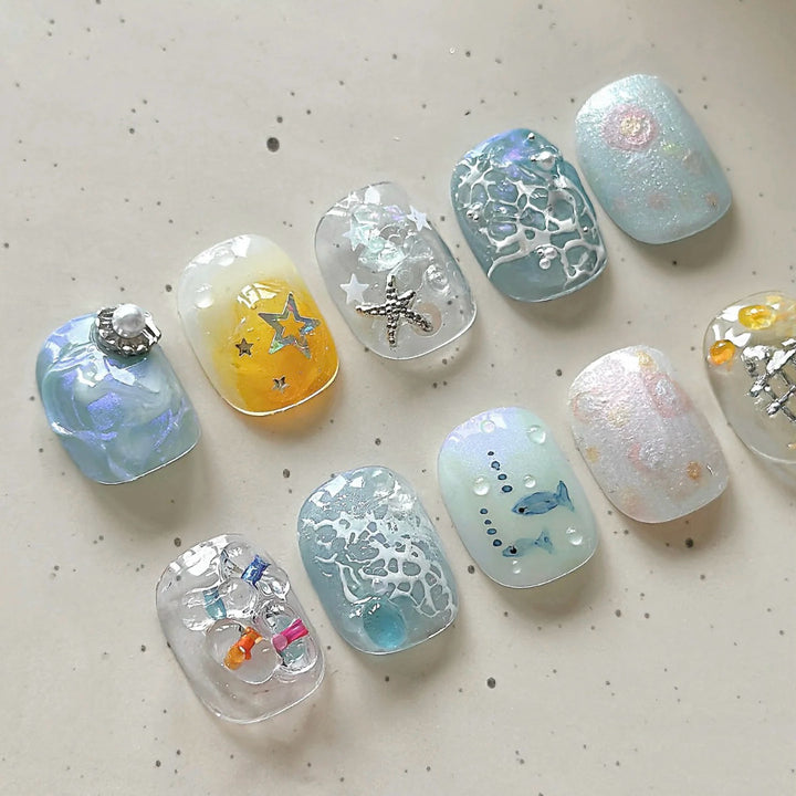 Dekoratives Press-On-Nail-Art-Set mit ozeanischen Themen