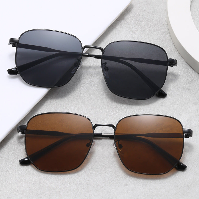 Damen modische quadratische Brille mit leichtem Metallrahmen Karnz
