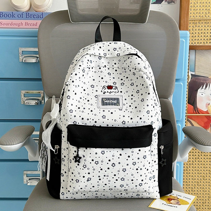 Süßer mit Blumen verzierter Rucksack Karnz