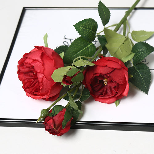 Luxuriöse Seidenrose Blumenarrangement