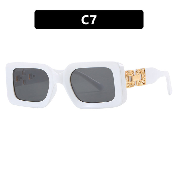 Damen modische Sonnenbrille im eleganten quadratischen Design mit luxuriösen goldenen Akzenten Karnz