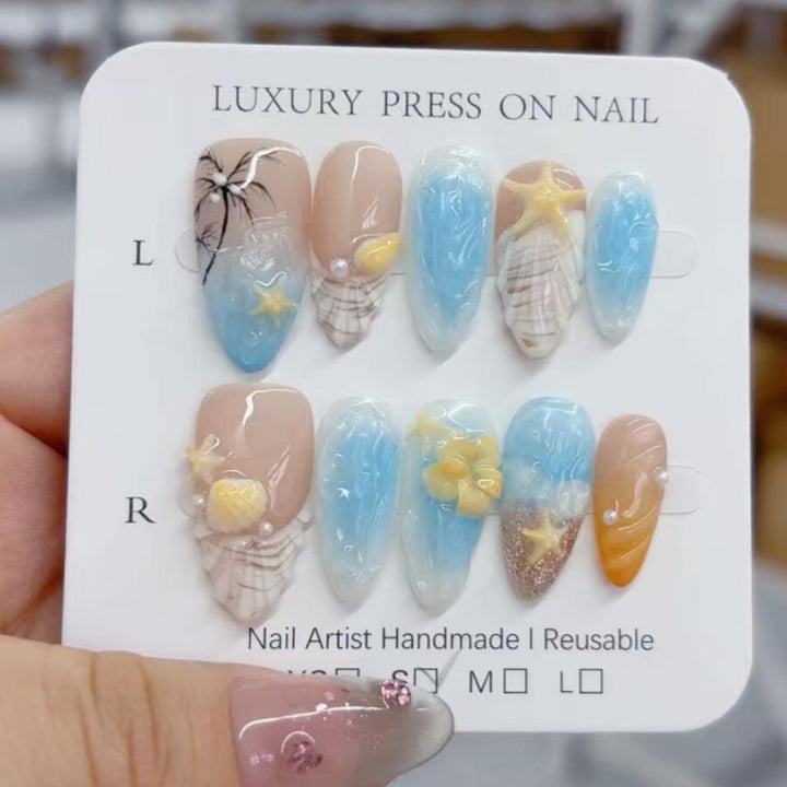 Künstlerisches Floral- und Stern-Applikationen Press-On Nagelset Karnz