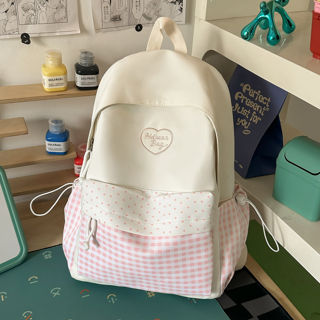 Stilvoller Freizeit-Rucksack mit dekorativem Akzent Karnz