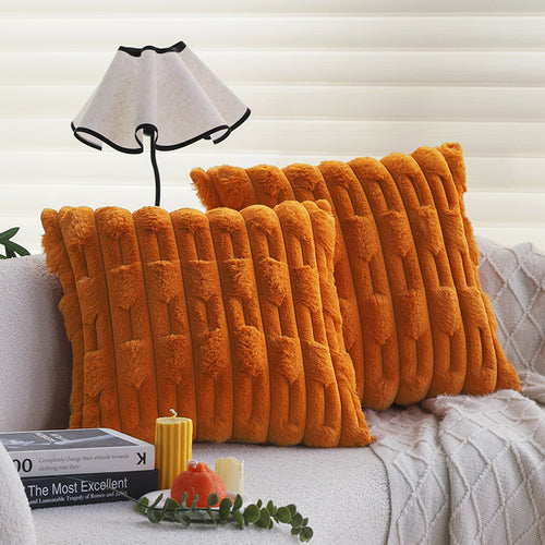 Quadratischer Soft‑Teddy Kissenbezug mit 3D‑Rippenplüschstruktur und verdecktem Reißverschluss Karnz