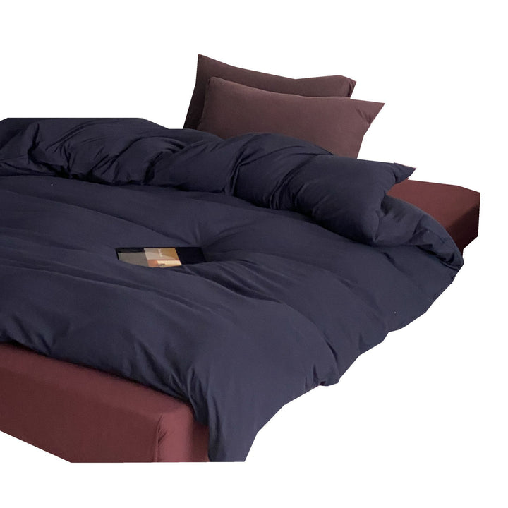 Ganzjahres-Steppbett und Spannbetttuch-Set aus atmungsaktiver Mikrofaser