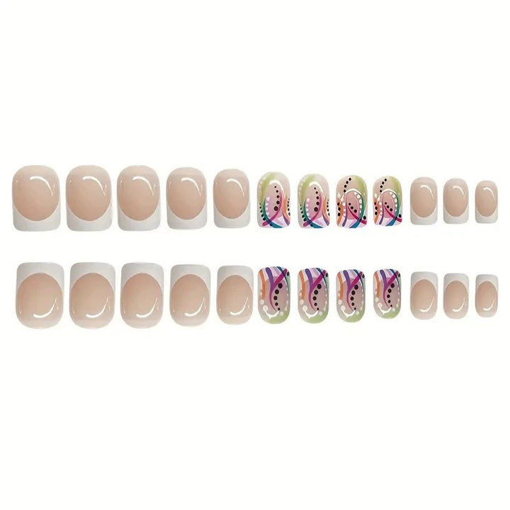 Künstlerische geometrische Nagelverlängerungen Karnz