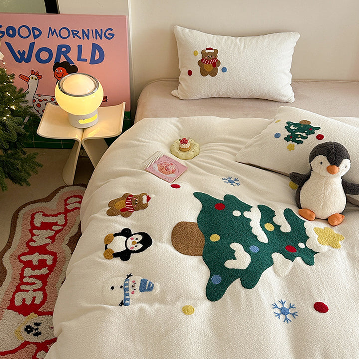 Kuscheliges Microfleece-Bettwäsche-Set für Kinder mit weihnachtlichem Tannenbaum- und Tiermotiv